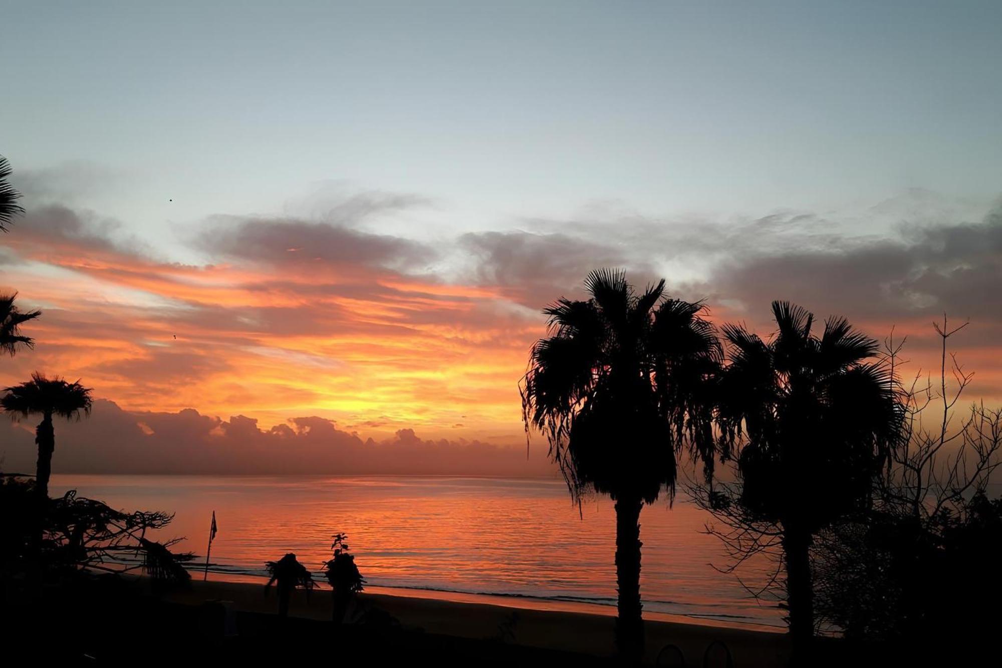 Vistas De Ensueno Al Mar En Playa Del Aguila Villa Kültér fotó